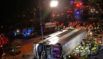 Dráma v Bolívii. Minibus narazil do tanečníkov, hlásia aj mŕtvych