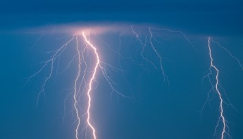 Naši Lovci búrok boli opäť v teréne. Blesky a hromy sa prehnali západným a stredným Slovenskom