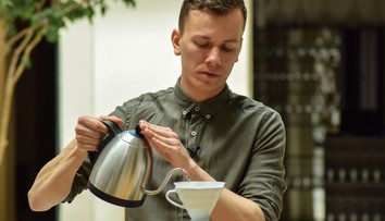 Barista: Niektorí hostia sa boja vypýtať si aj mlieko do kávy, môže za to kávový snobizmus
