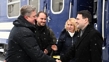 Šéf českej diplomacie v Kyjeve: Ukrajina ukázala vôľu k veľkým ústupkom, na rade je Rusko