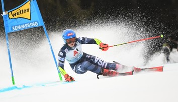 Bezkonkurenčná jazda. Nezdolateľná Shiffrinová ovládla aj štvrtý slalom sezóny