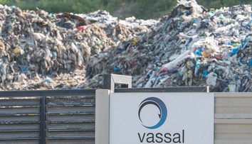 Nelegálnu skládku v Podunajských Biskupiciach preskúmajú geológovia