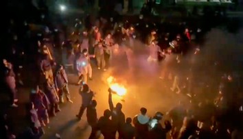 Pri protestoch v Iráne podľa organizácie HRANA zahynulo už 2571 ľudí. Niektoré odhady uvádzajú násobne vyššie čísla