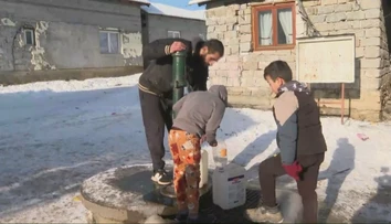 O jednu studňu sa delí 2500 ľudí. Na Spiši sa konečne dočkajú tečúcej vody