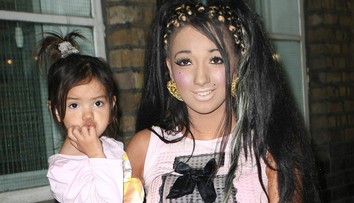 Z prostitútky celebrita. Chloe prešla poriadnym "tuningom"!