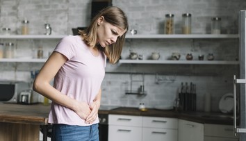 Nafukovanie dokáže pokaziť celý deň. Odborníčky radia, čo môže priniesť úľavu