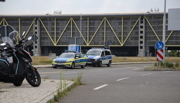 Poplach v Nemecku: Lietadlo sa zrazilo s neznámym objektom. Pri odstavenom ukrajinskom Antonove našli dron s rozbuškou