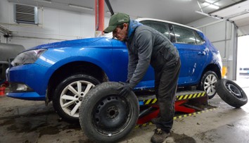 Pre niekoho prišiel čas prezúvania, iní šetria vďaka novému trendu. Pre koho sú vhodné celoročné pneumatiky?