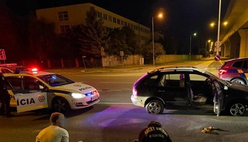 Naháňačka ako z filmu: Muž vo Fabii bez vodičského unikal hliadkam desiatky kilometrov