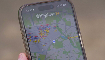 Sledovať môžete stovky lietadiel na obrazovke telefónu. Pozrite sa, kto stojí za jednou z najobľúbenejších aplikácii
