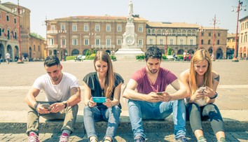 V sobotu nás čaká svetový deň bez mobilu. Odložíte ten svoj?
