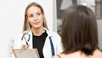 „Lekári sú zmätení.“ Rakovina spôsobujúca najviac úmrtí neočakávane zasahuje mladých ľudí