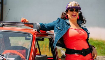 Najbláznivejšie outfity Petry Polnišovej: Hlasujte za ten NAJ!