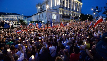 Europoslanci spustili konanie voči Poľsku, Varšava hovorí o politickom nátlaku