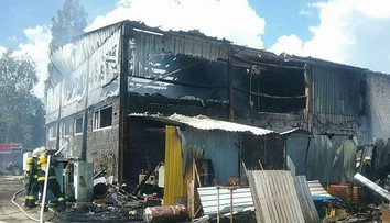 V Kysuckom Novom Meste horel autoservis, škodu odhadli na pol milióna