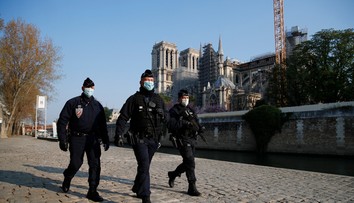 Notre-Dame dva roky po ničivom požiari: Už je známy termím znovuotvorenia katedrály