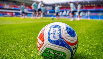 MS vo futbale ide s dobou. Lopta bude mať baterky, rozhodcom prinesie zaujímavé možnosti
