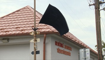 Chľaba sa spamätáva z havárie lietadla. Stratu pilota, ktorý pomáhal ako dobrovoľný hasič, nesú miestni ťažko