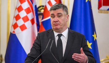 Chorvátsky prezident zrušil summit západného Balkánu. Dôvodom je Vučič