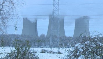 Ak by došlo k havárii, nemali by kade ujsť. Obec pri Mochovciach márne žiada o obchvat