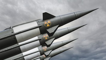 Bude svet extrémne nebezpečný? Až šesť nových štátov môže mať jadrové zbrane, jedným z nich je náš sused