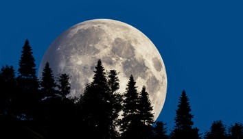 Nepremeškajte posledný supermesiac roka. Žiarivý spln nastane čoskoro a bude výnimočný