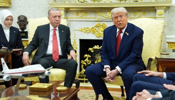 Trump tlačí na Erdogana: Prestaňte kupovať ruskú ropu, lebo prídu tvrdé dôsledky