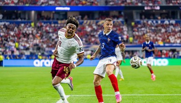 Pripravila hviezdne Francúzsko o postup školácka chyba? Experti sa rozchádzajú v názoroch
