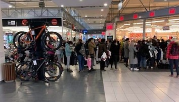 Známy reťazec spôsobil zľavami ošiaľ, ľudia zabudli na opatrenia. ÚVZ dvíha varovný prst