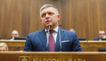 Kabinet Roberta Fica má dôveru. Parlament schválil programové vyhlásenie vlády