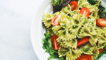 Nebezpečný trend sa šíri na sociálnych sieťach. U mladých podnecuje hladovanie