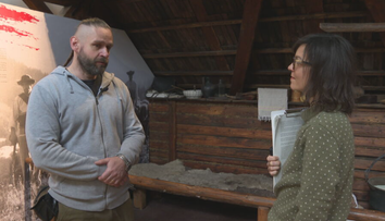 Prezidentský seriál. Milan Náhlik je proti NATO i EÚ a pozval nás do múzea