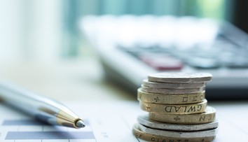 Chudobní preplatia na hypotéke viac ako bohatí. Nejde o malé peniaze (prehľad)