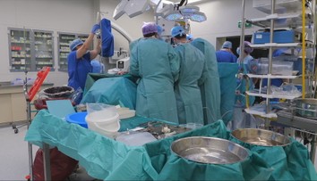 Bizarný prípad v nemocnici. Defibrilátory mali voperovať aj pacientom, ktorí ich nepotrebovali