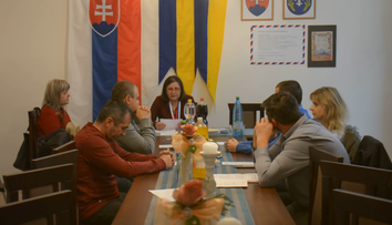 Starostka Fekišoviec opäť púta pozornosť. Miestni sa sťažujú, že šachuje s obecným majetkom