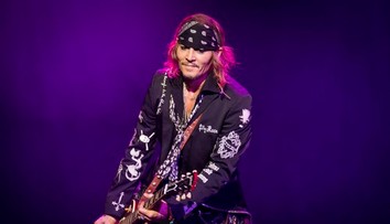 Koncert v Banskej Bystrici mali zrušiť kvôli Johnnymu Deppovi. Skupina Hollywood Vampires čelí žalobe
