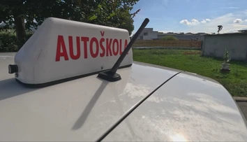 Do autoškoly už len s vysvedčením. Na získanie vodičáku po novom musíte splniť túto podmienku