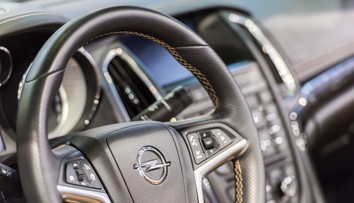 General Motors predáva Opel francúzskej automobilke PSA