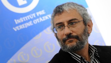 Známy politológ vyriekol ortieľ nad koaličnou stranou #Sieť