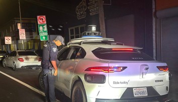 Policajti zastavili auto pre dopravný priestupok. Zistili ale, že nemajú komu dať pokutu