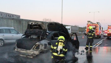 Pre zhorené auto na hlavnej tepne Bratislavy hodiny kolabovala doprava. Skrýva sa za tým bizarný príbeh