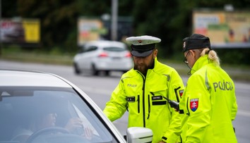 Vodiči, pozor. Pokuty môžu vystreliť až na 1 000 eur a hranica rýchlosti sa má znížiť