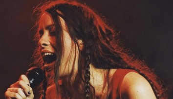 Alanis Morissette dnes: Šťastná aj s kilami navyše