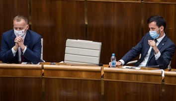 SÚHRN TÝŽDŇA: Kollár ostáva predsedom parlamentu, Matovič rozhoduje o nových opatreniach