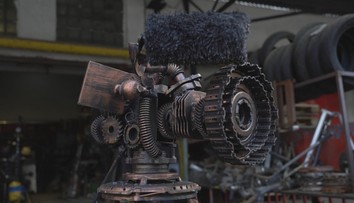 Pre niekoho odpad, pre nich cennosť. Rodina Sabolovcov tvorí umelecké diela zo šrotoviska