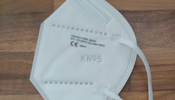 Nové Zámky budú seniorom rozdávať respirátory