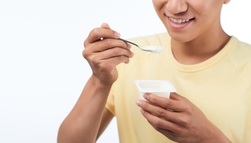 Myslíme si, že sú zdravé. Niektoré jogurty obsahujú viac cukru než kola