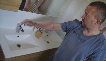 Majú nový vodovod, ale môžu sa naň iba pozerať. Problém je opäť v byrokracii