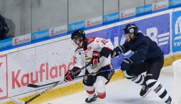 Slovan zdolal Žilinu a udržal si líderskú pozíciu. Nitra doma opäť ťahala za kratší koniec