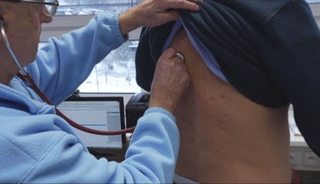 Nebezpečnú infekciu môžu šíriť aj ľudia bez príznakov. Ministerstvo zdravotníctva radí, ako sa chrániť